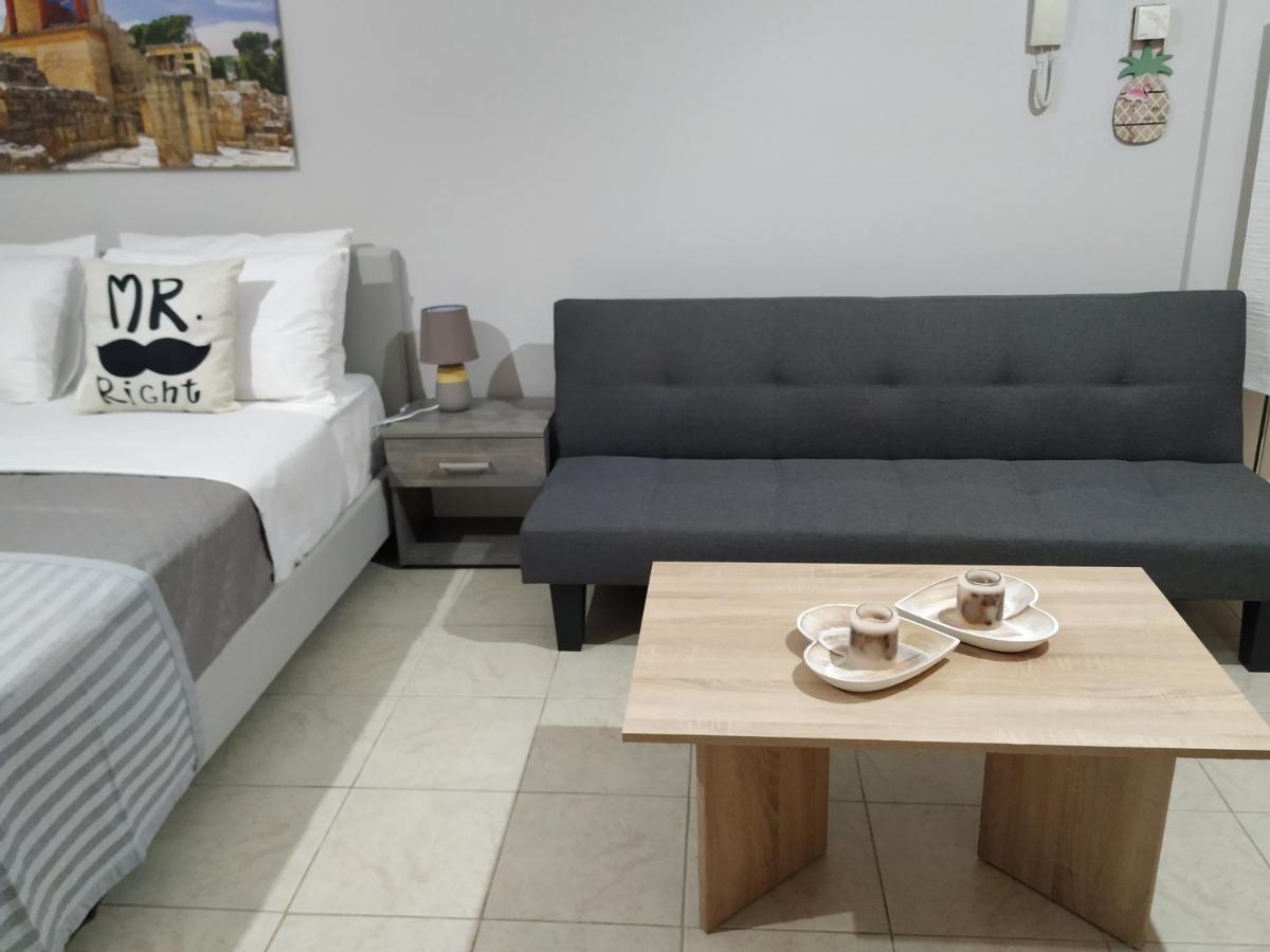 Ierapetra Suites & Studios Exteriör bild