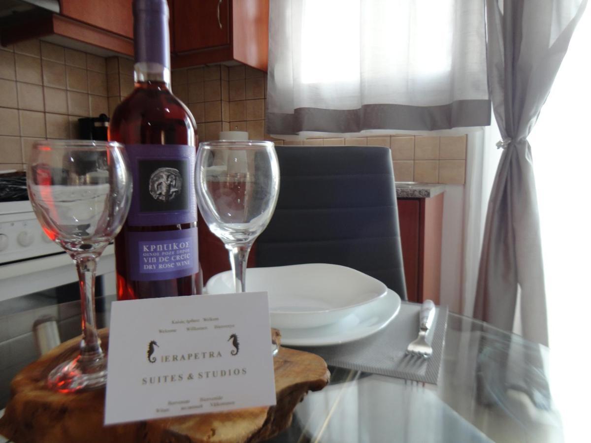 Ierapetra Suites & Studios Exteriör bild