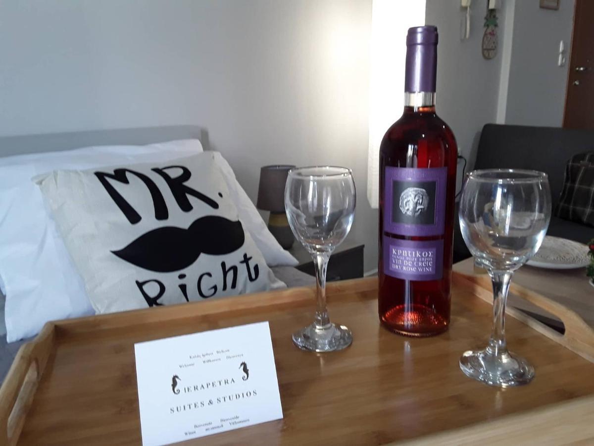 Ierapetra Suites & Studios Exteriör bild