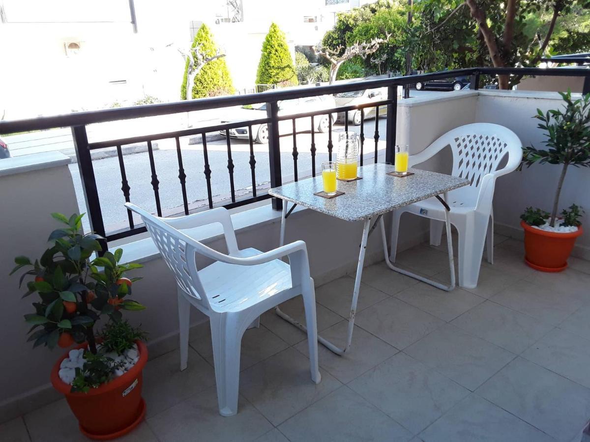 Ierapetra Suites & Studios Exteriör bild