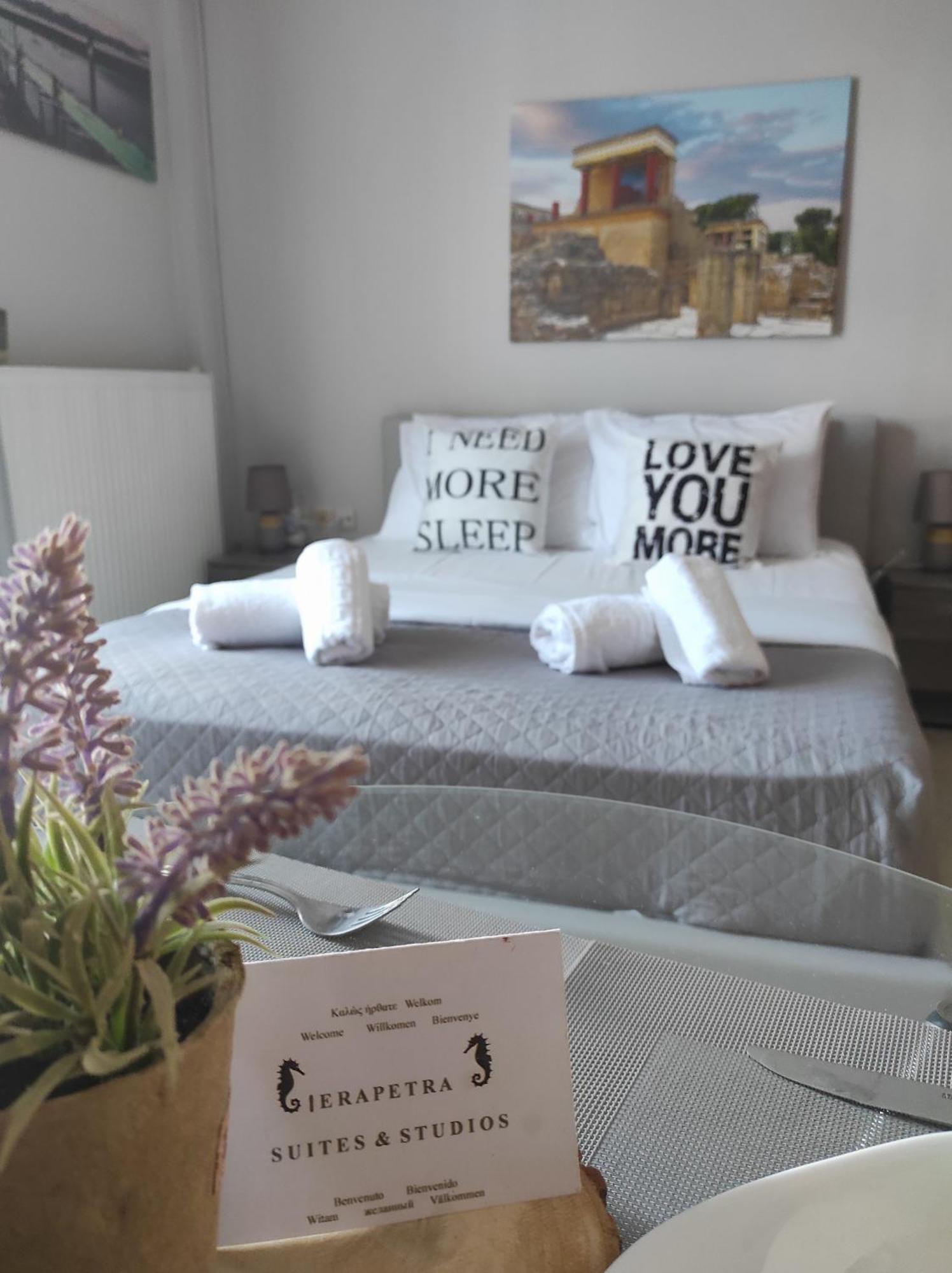 Ierapetra Suites & Studios Exteriör bild